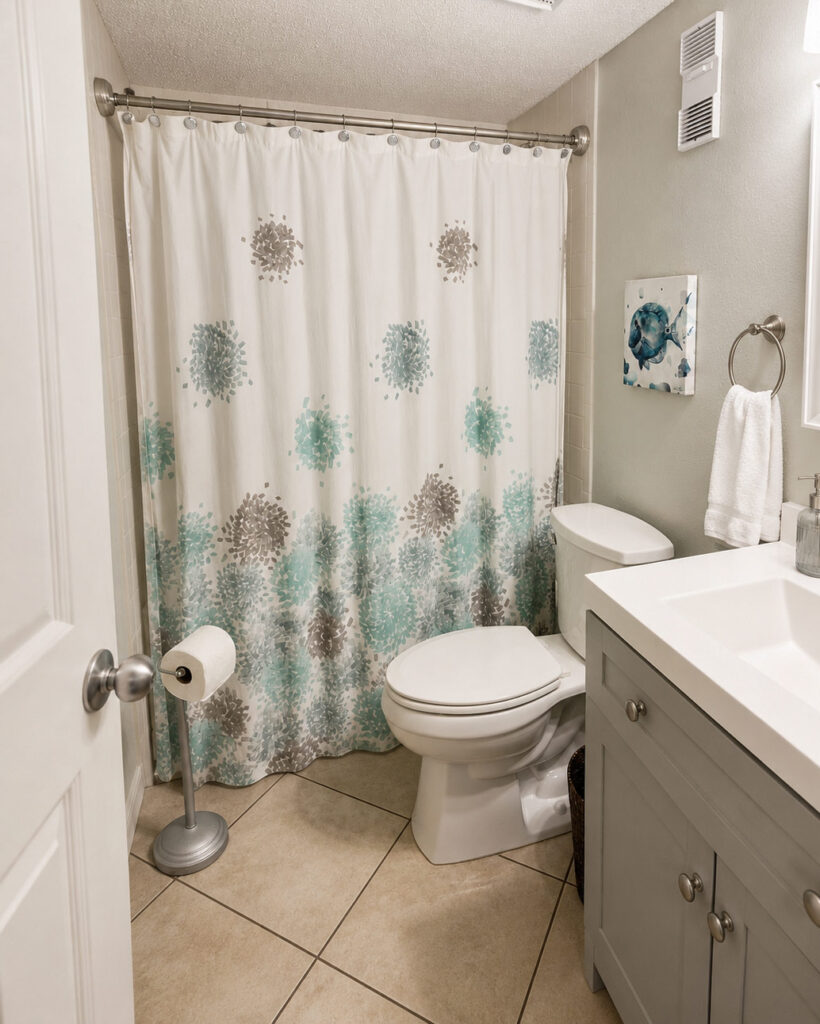 Unit 116 at The Islander in Destin, Florida - Guest Bathroom