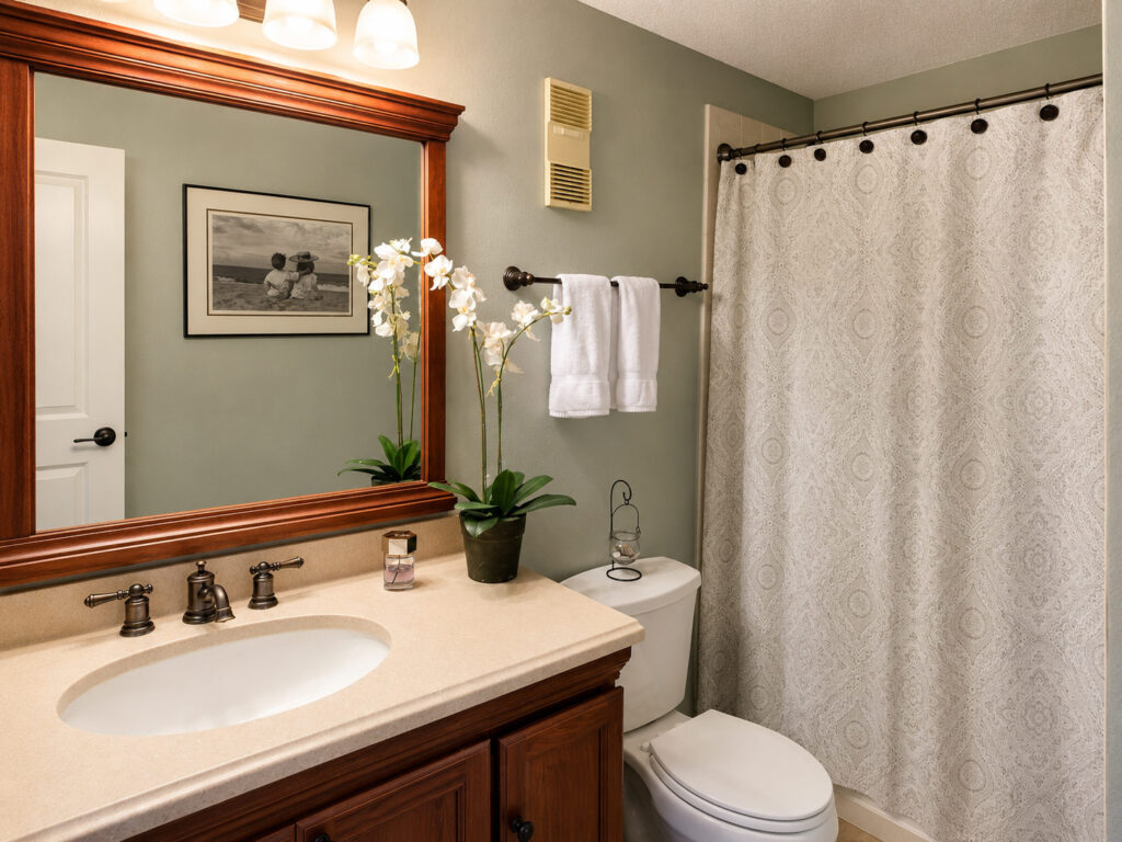 Unit 116 at The Islander in Destin, Florida - Master Bathroom